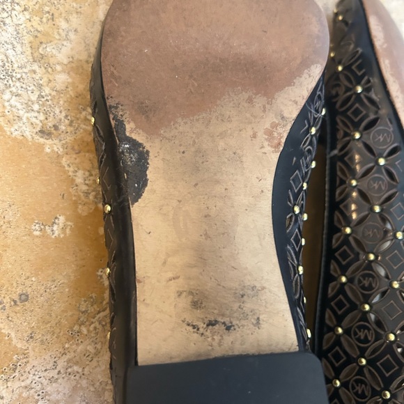 MICHAEL Michael Kors Black Flats - Picture 8 of 10